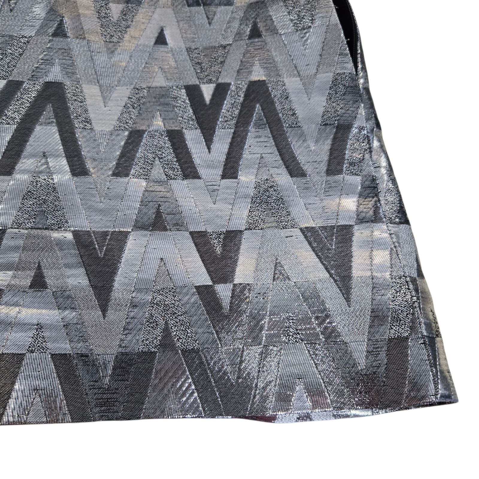 ◇VALENTINO ヴァレンティノ XB3RF1V66UM Vデザインサイドジップ