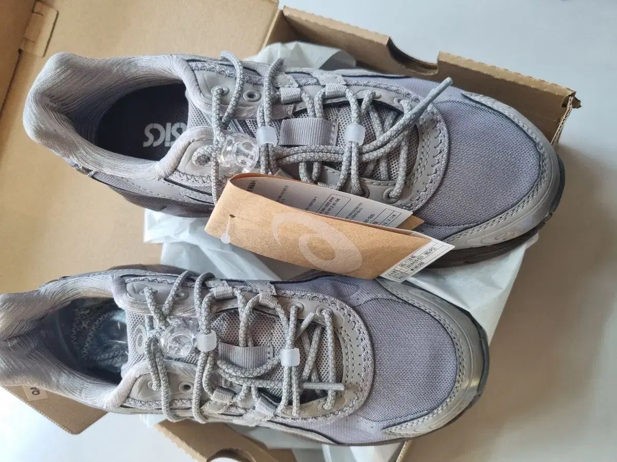 アシックス x アトモス ピンク オホス 240