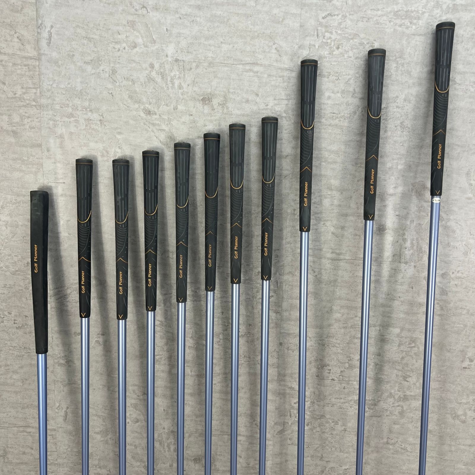 レディースゴルフセット PARADISO GOLFゴルフプランナー １１本 美品 ゴルフプランナー パラディーゾ レディースゴルフ クラブセット 11本 L