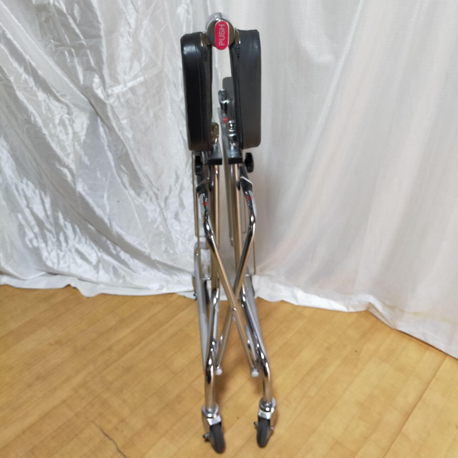 歩行車 歩行補助