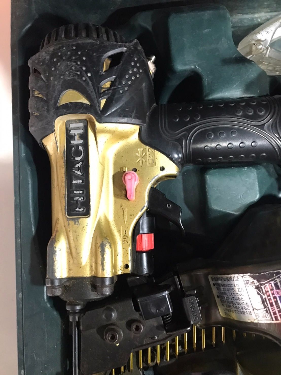 日立 高圧ネジ打ち機