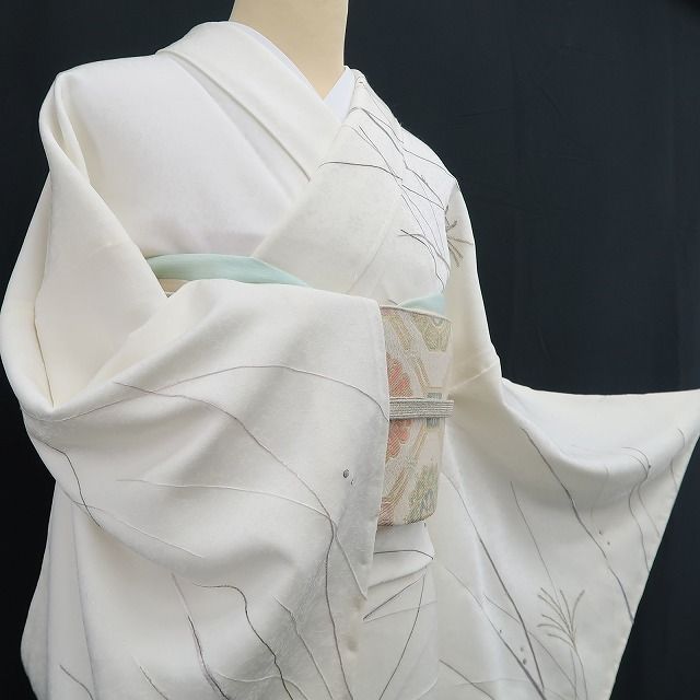 新品 総刺繍 着物 正絹 仕付け糸付 トールサイズ“華麗な唐花”訪問着 3137 新品 総刺繍 着物 正絹 仕付け糸付 トールサイズ“華麗な唐花”訪問着 3137