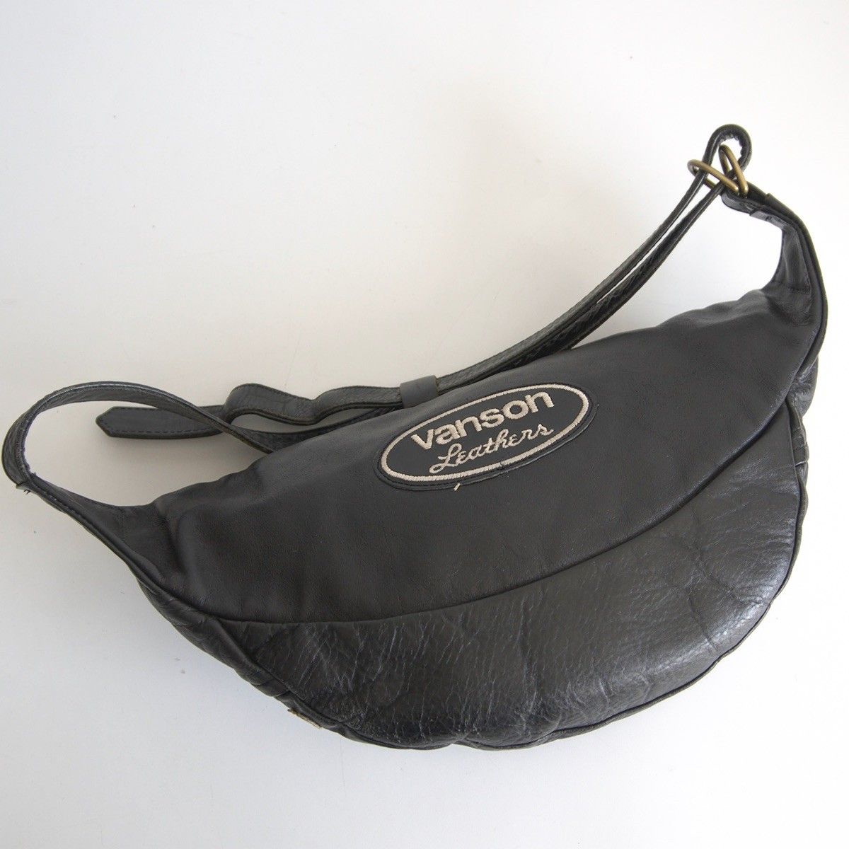 Vanson レザー ボディバッグ 黒 メンズ バッグ 【公式通販】
