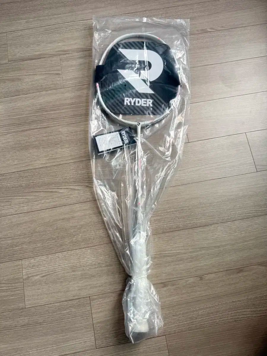 ライダー storm 2000 バドミントン ラケット