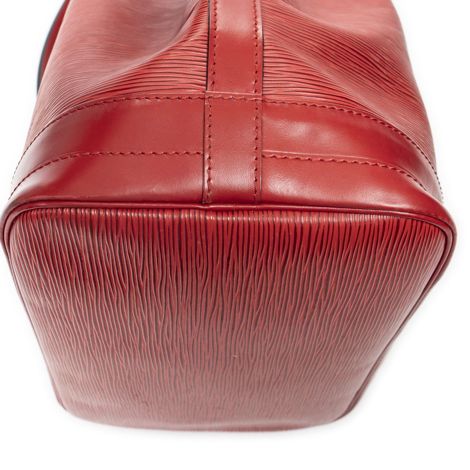 中古] LOUIS VUITTON ルイヴィトンノエ赤エピA - メルカリ