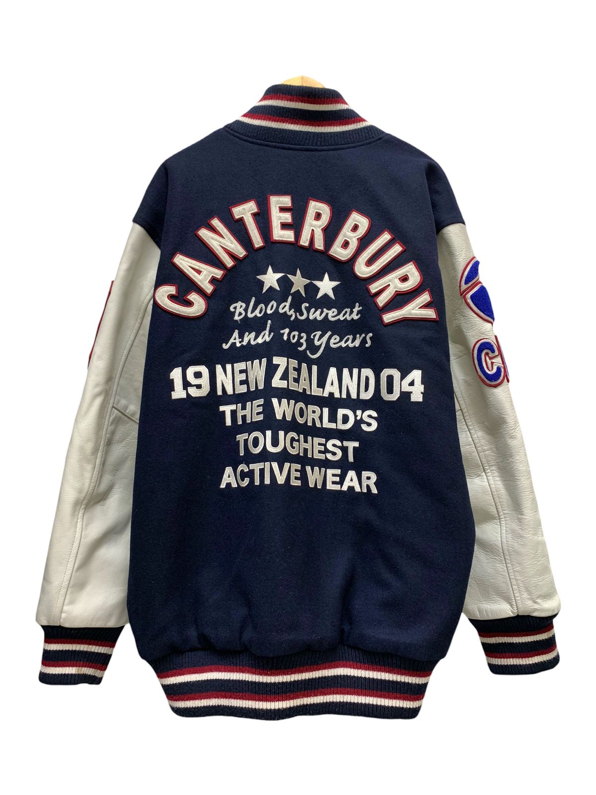 canterbury (カンタベリー) スタジャン 袖切り替え レザー ワッペン RA