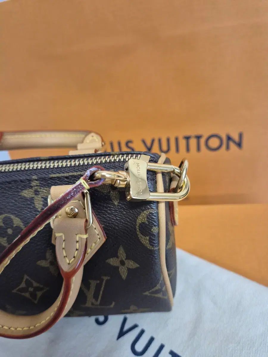  ルイヴィトン ナノスピーディ コンディション最高 メッセンジャーバッグ ショルダーバッグ