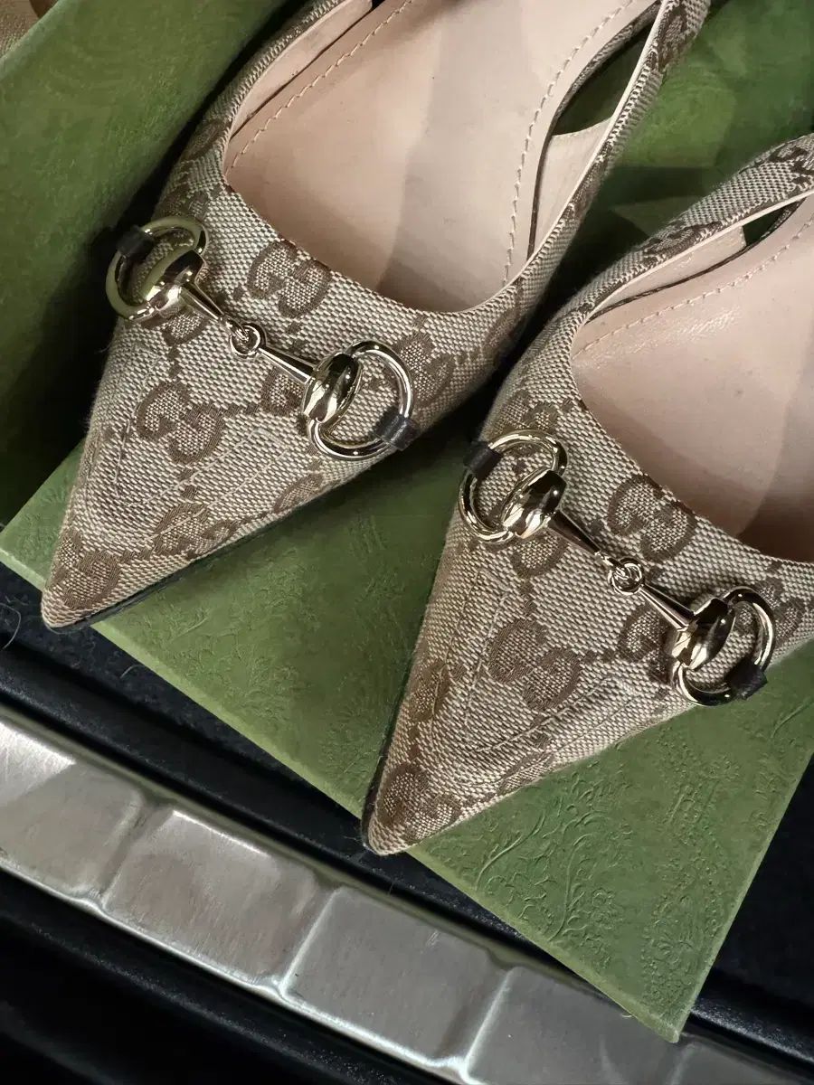 グッチ GG パータン パンプス スリングバック フラット ミュール gucci ホースビット 37 5