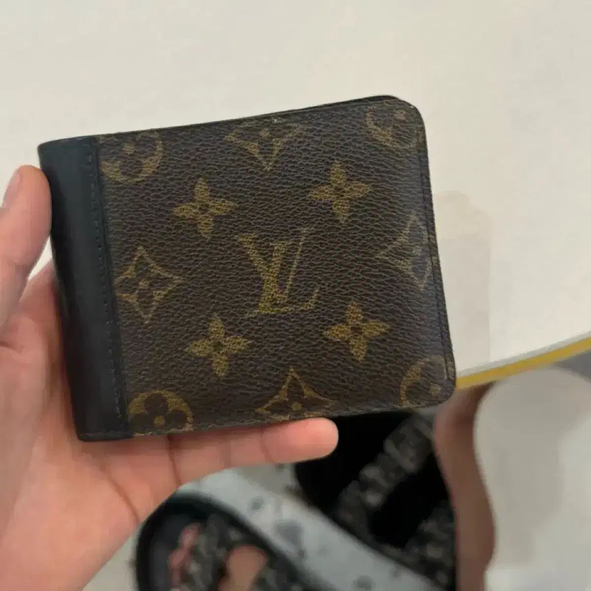 Louis Vuitton ルイヴィトン マカサー モノグラム 二つ折り財布