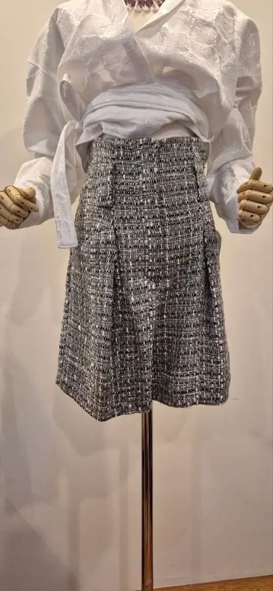 IRO ツイード ハーフパンツ