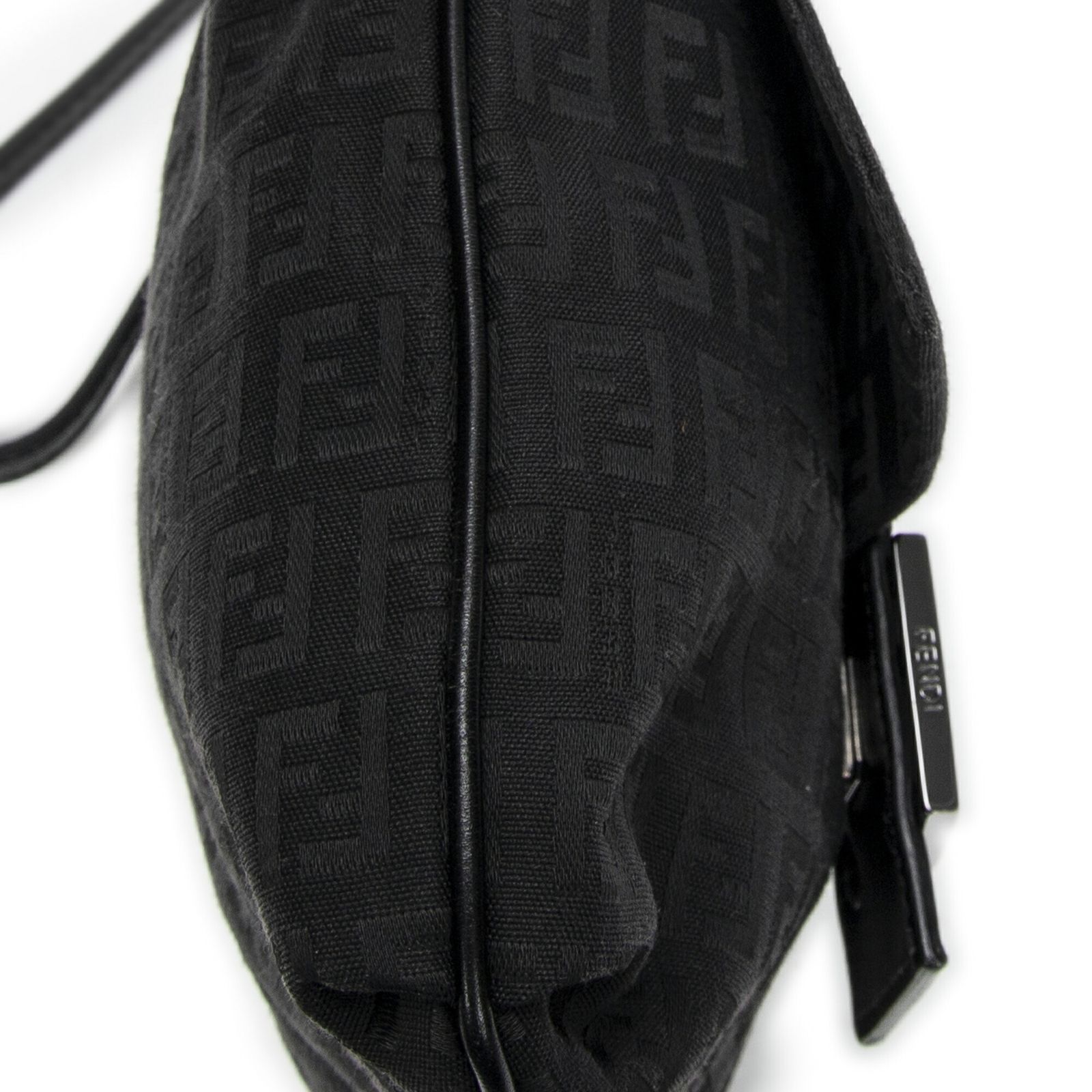 FENDI フェンディスモール