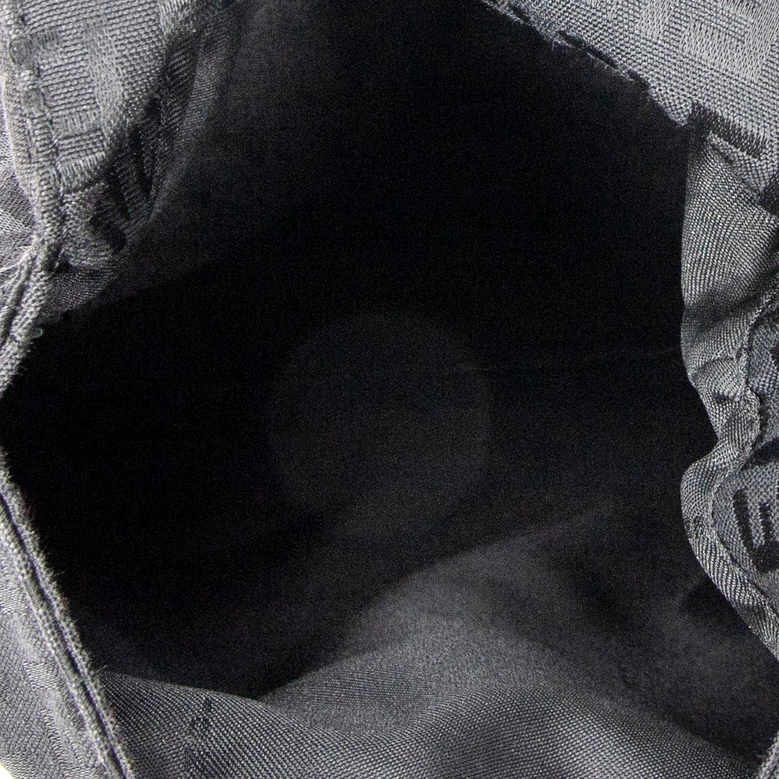 フラップ クロスボディ黒ズッキーノキャンバスA