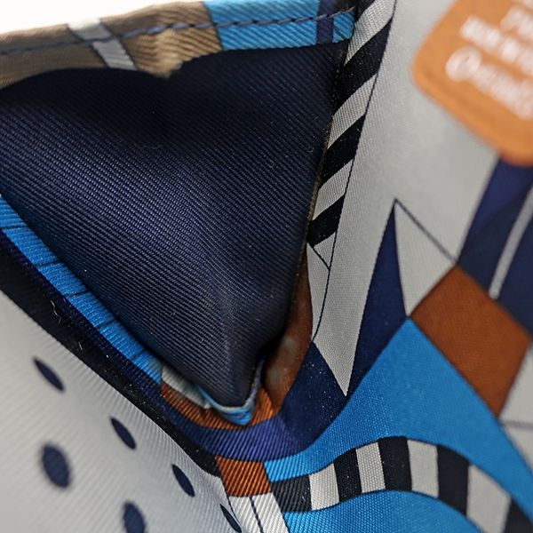 アザップ シルクイン