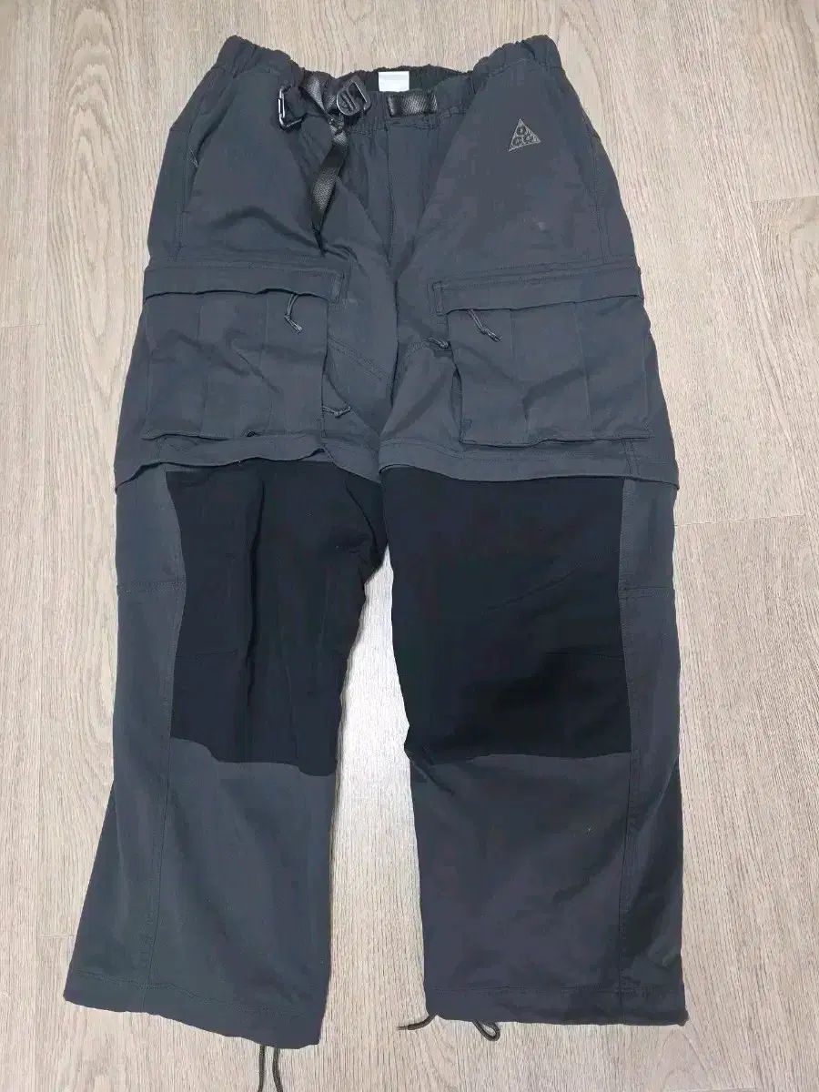 ナイキ ACG スミスサミットカーゴパンツ ダークグレー