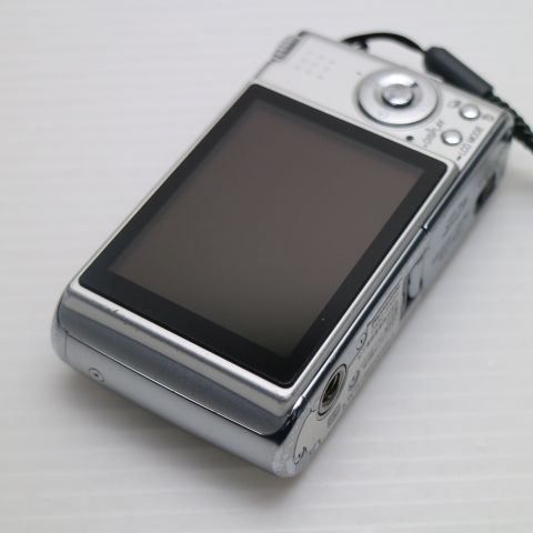 中古 DMC-FX01 シルキーシルバー 即日発送 Panasonic LUMIX デジカメ
