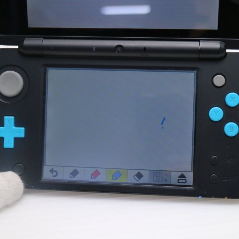 美品 NEWニンテンドー2DS LL ブラック×ターコイズ 即日発送 2DS