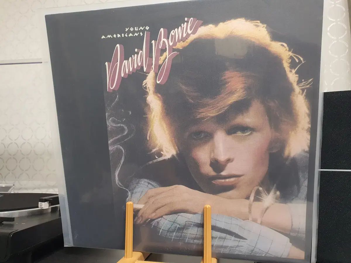 デビッド ボウイ Young american 最新 LP リマスター David