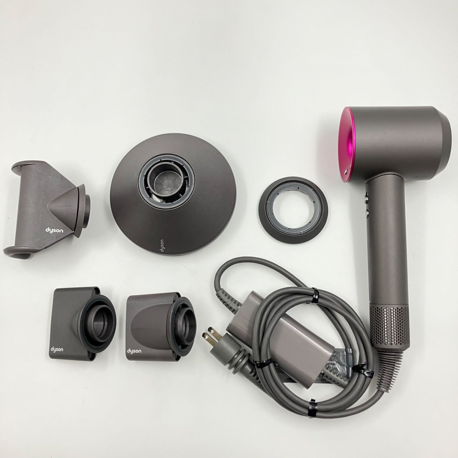 1126A Dyson ダイソン Supersonic Ionic ヘアドライヤー HD08 ULF