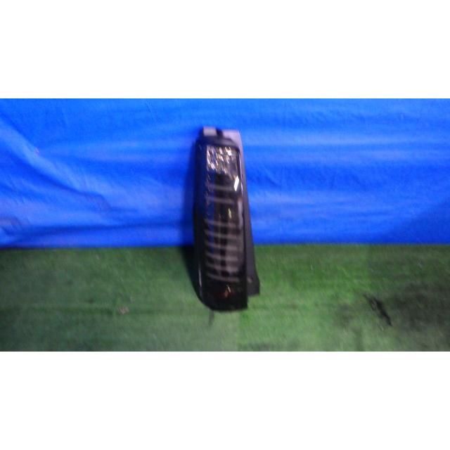 ワゴンＲ CBA MH 22 S 左テールランプ