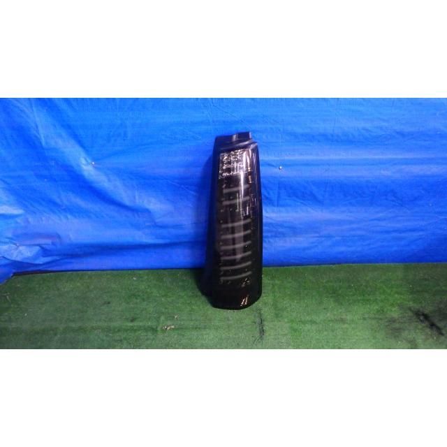 ワゴンＲ CBA MH 22 S 右テールランプ