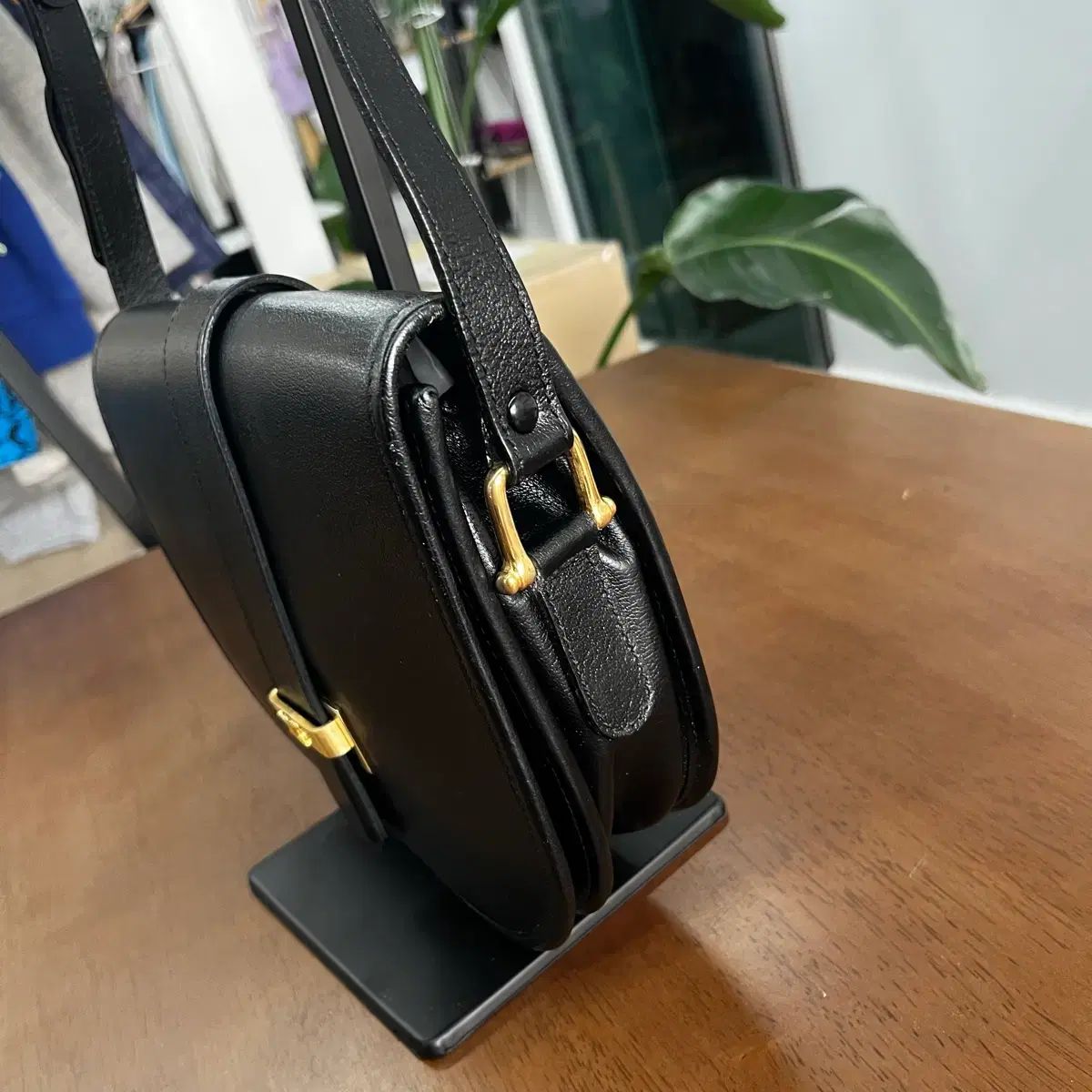 ショルダーバッグ