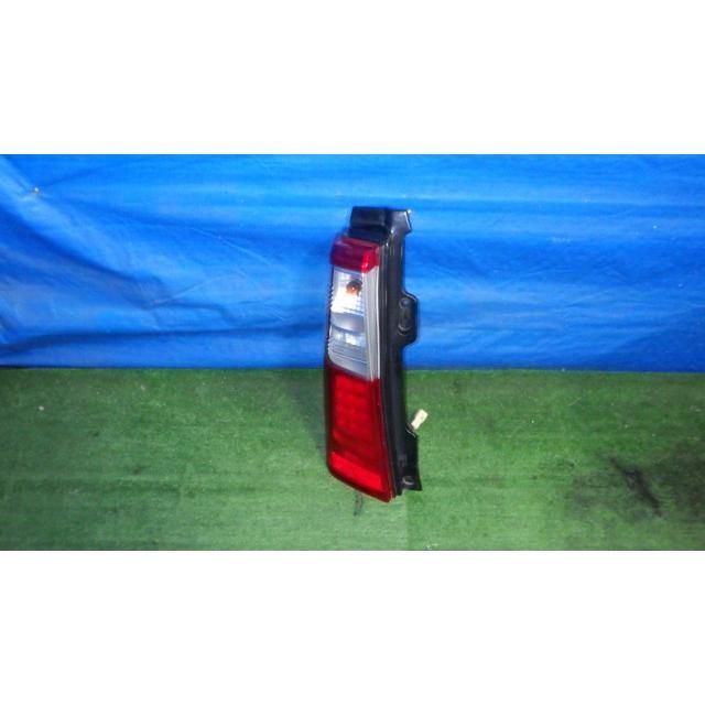 ワゴンＲ DBA MH 34 S 左テールランプ