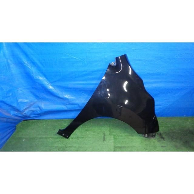 ワゴンＲ DBA MH 34 S 右フロントフェンダー