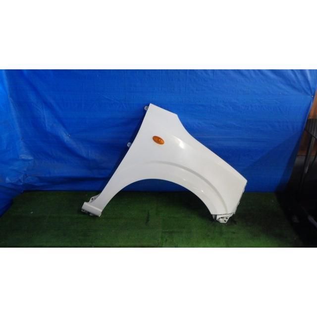 アルト DBA HA 36 S 右フロントフェンダー