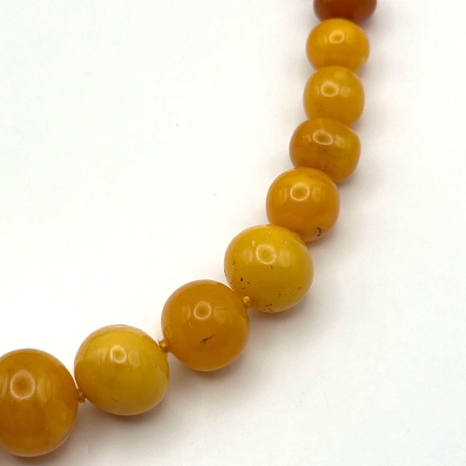 極希少】ロイヤルアンバー ネックレス 蜜蝋琥珀 - メルカリ