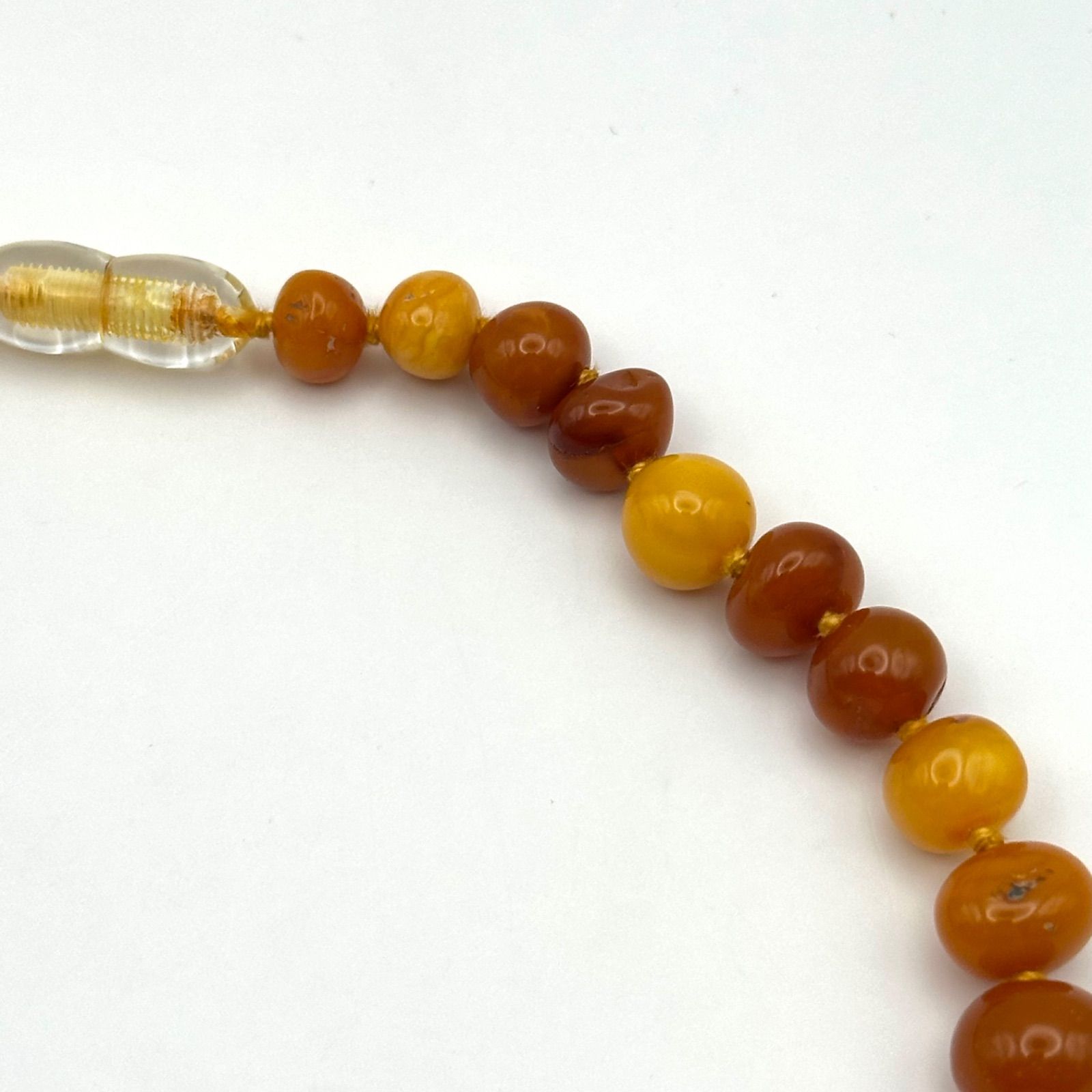 極希少】ロイヤルアンバー ネックレス 蜜蝋琥珀 - メルカリ