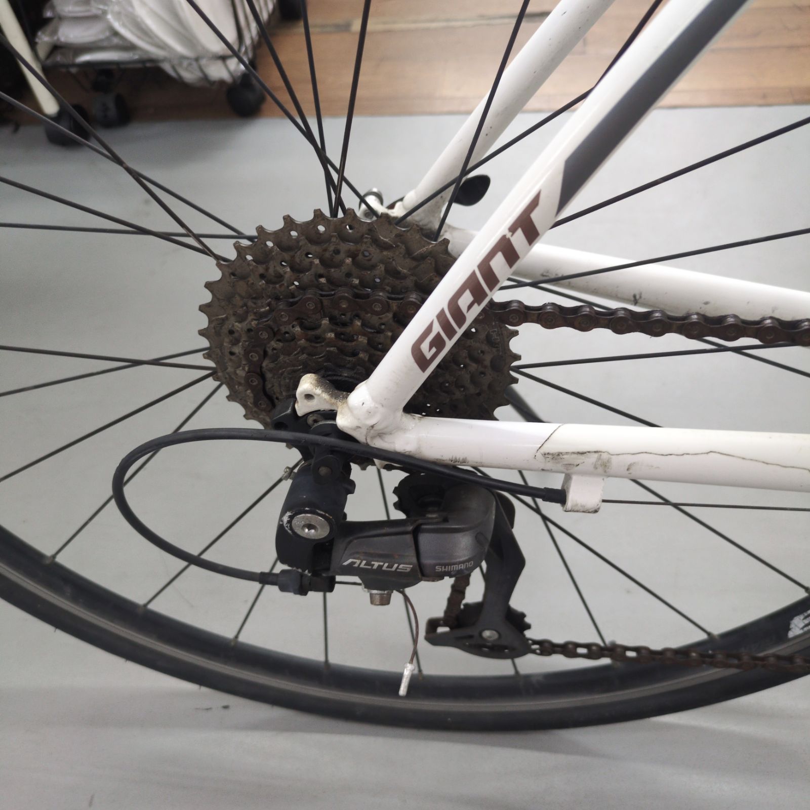 J515 ☆サビキズ有り☆クロスバイク☆GIANT ESCAPE RX☆2×9段☆700×28C