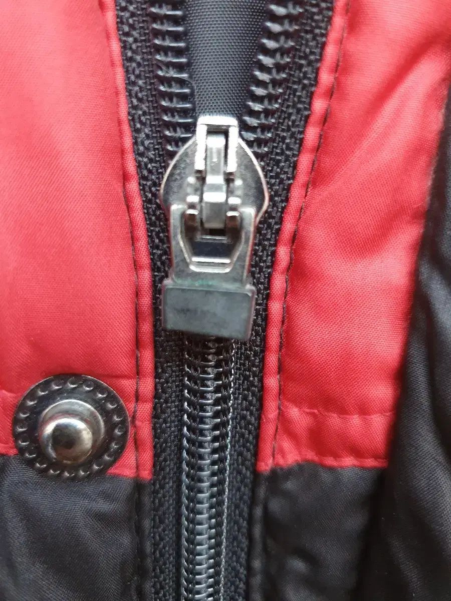 アディダス ロングダウンジャケット