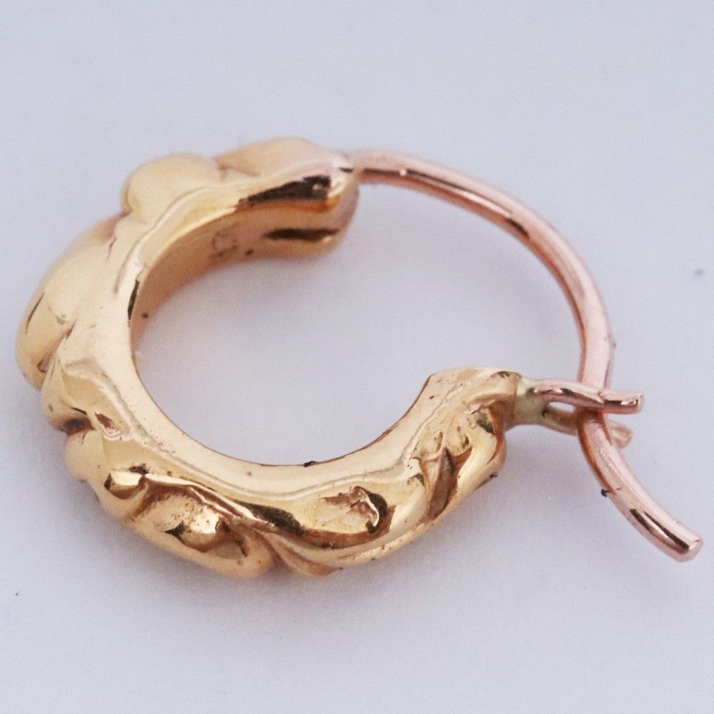 CHROME HEARTS タイニースクロールフープピアス 22K ゴールド - メルカリ