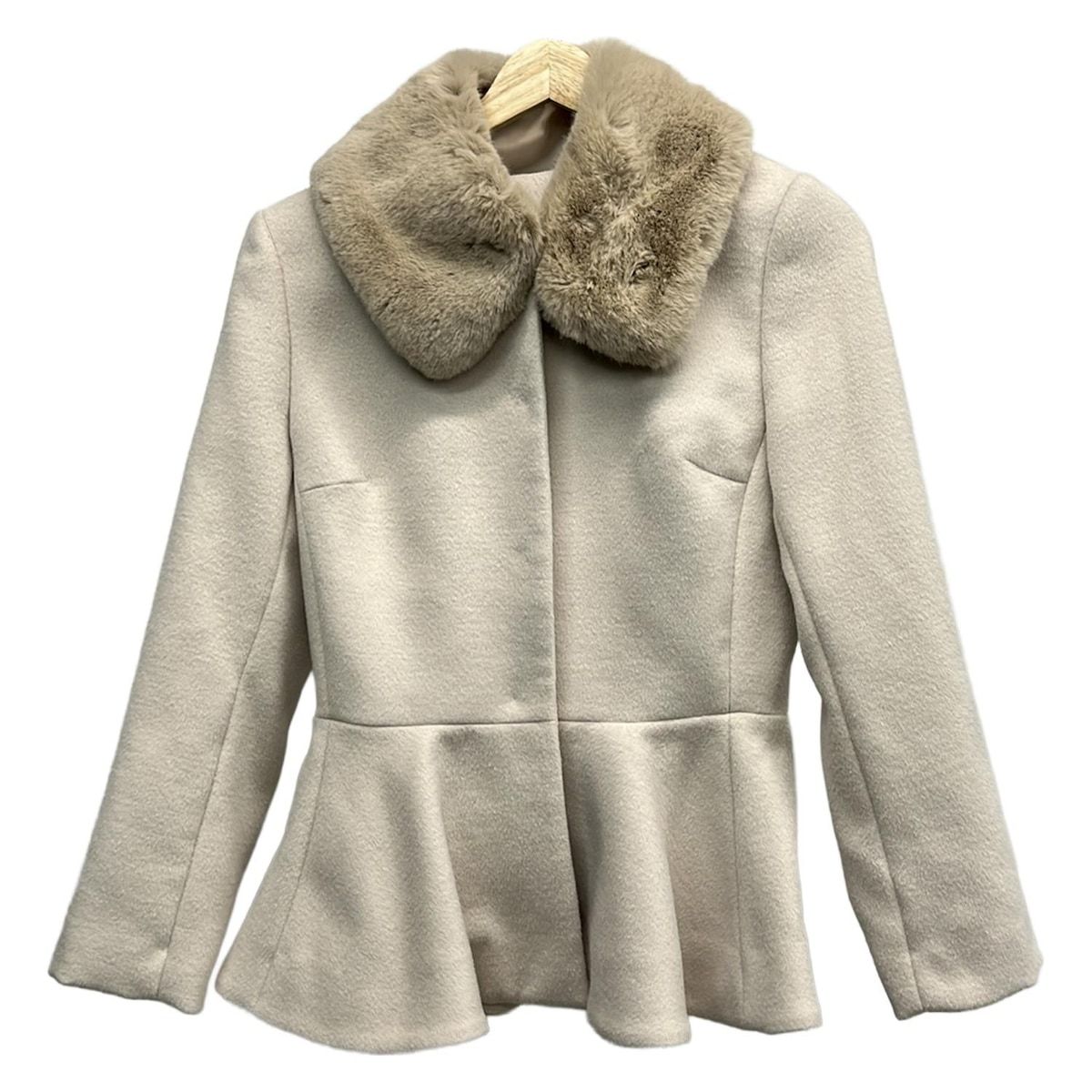 JENNE(ジェンヌ) コート サイズS レディース美品 - ベージュ 長袖