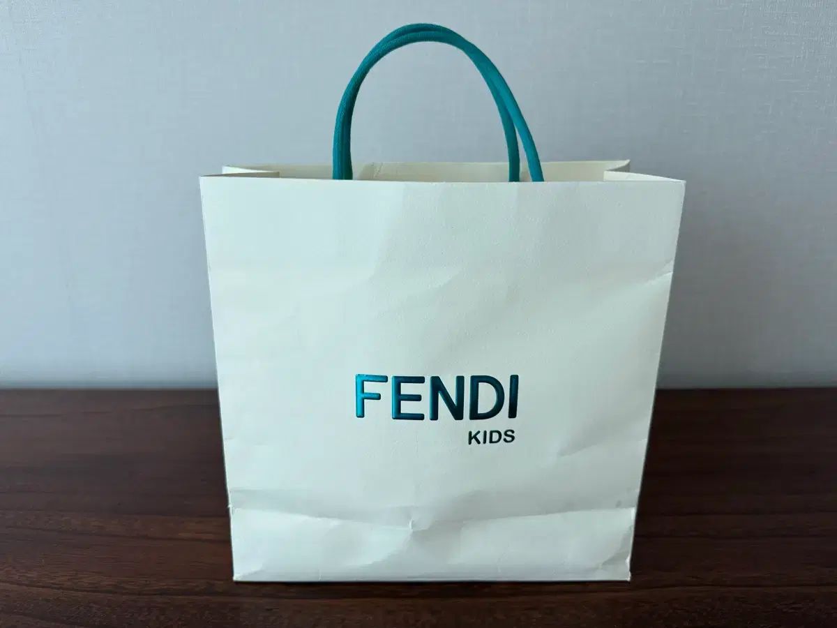 FENDI フェンディ キッズ FF ロゴ 靴下 ダストバッグ