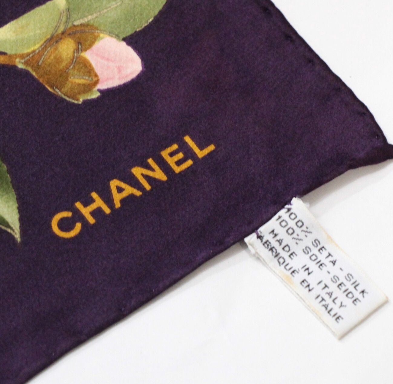 CHANEL　シャネル　大判スカーフ　パープル　85cm 美品 シャネル CHANEL ヴィンテージ 大判スカーフ フラワー チェーン柄