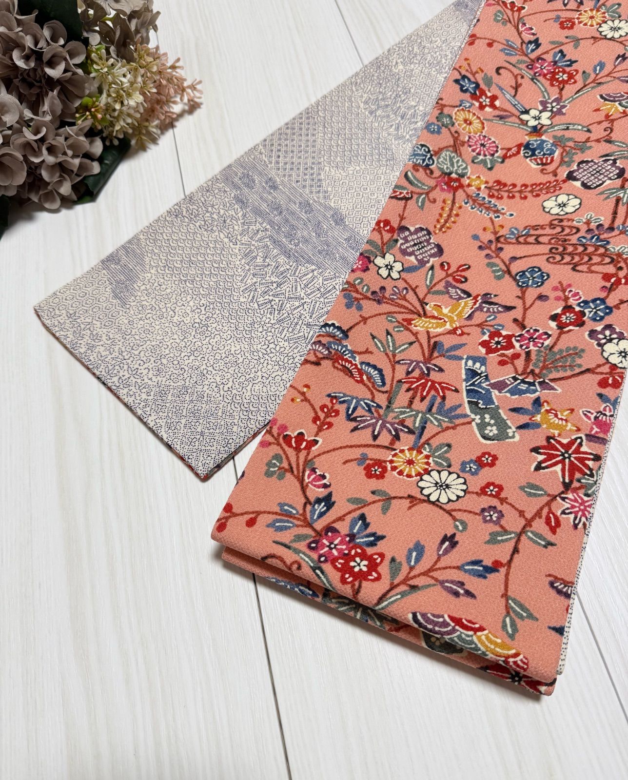 273号 半幅帯 紅型 ピンク × 江戸小紋 寄せ柄 アイボリー 正絹 リバーシブル ︎同じ生地は2度と入荷しません 1点〜6点までの 商品 ︎