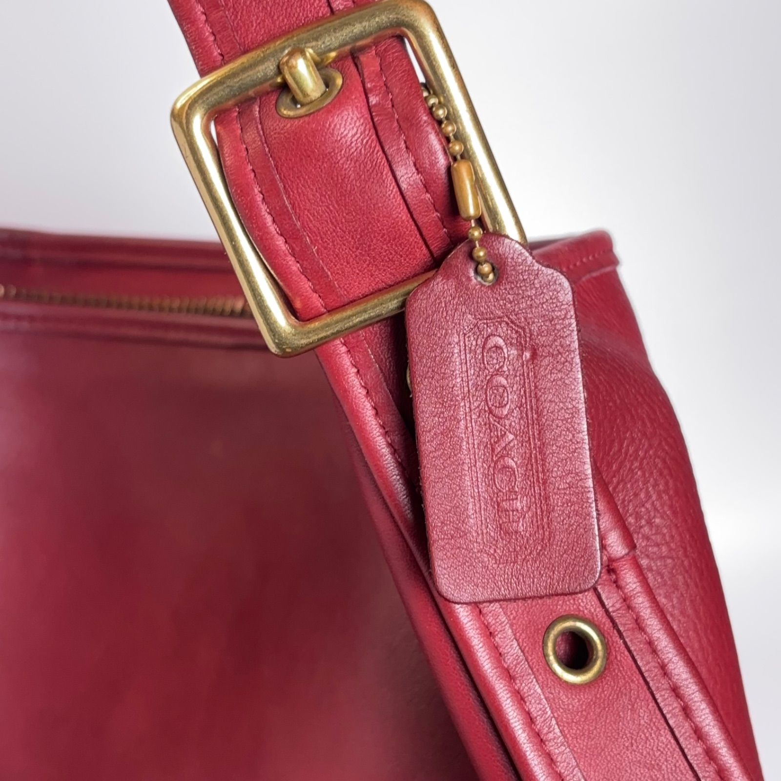 COACH(コーチ) ショルダーバッグ 9085 レッド - レザー