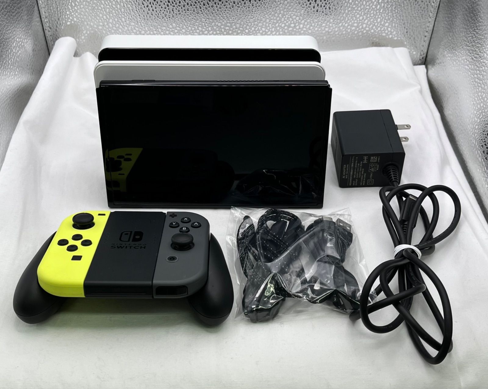 任天堂 Nintendo Switch 有機ELモデル KEG 001 00975