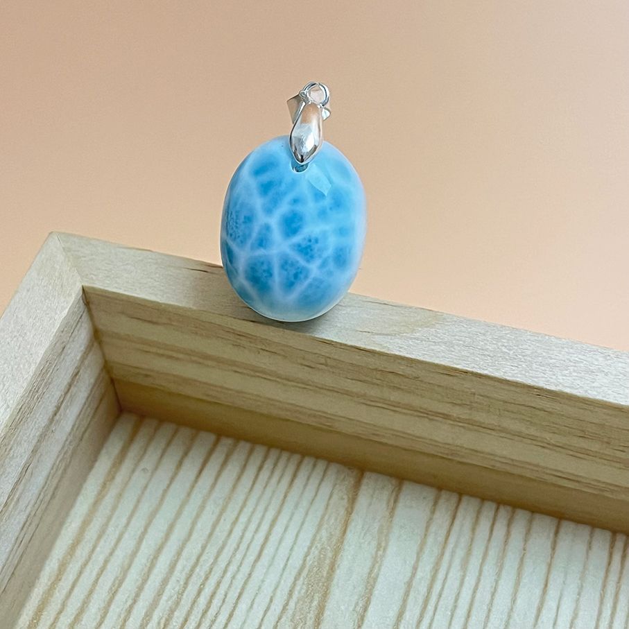 夢色 EU製 ラリマーペンダント パワーストーン アクセサリー 天然石 お守り プレゼント 約21*16.2*11.4 mm ZB 9736