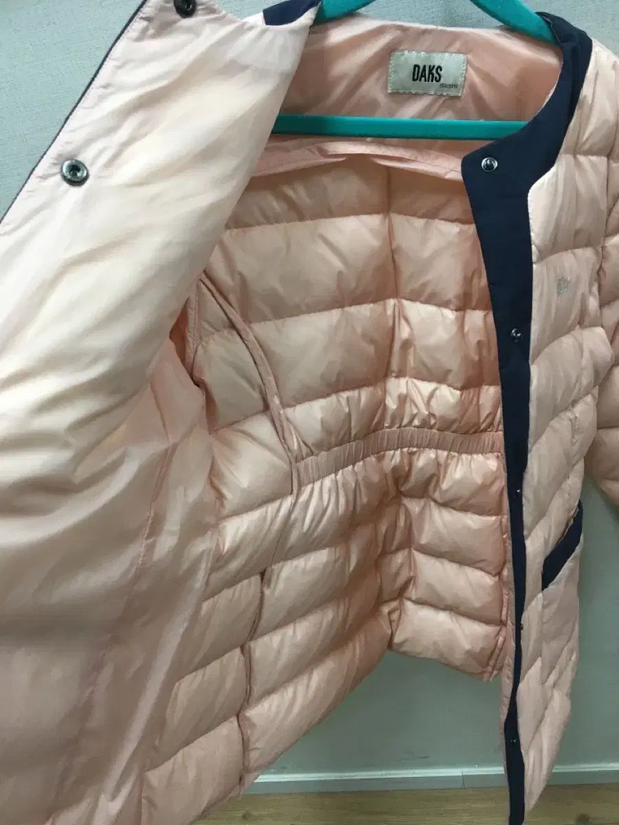 ダウンジャケット