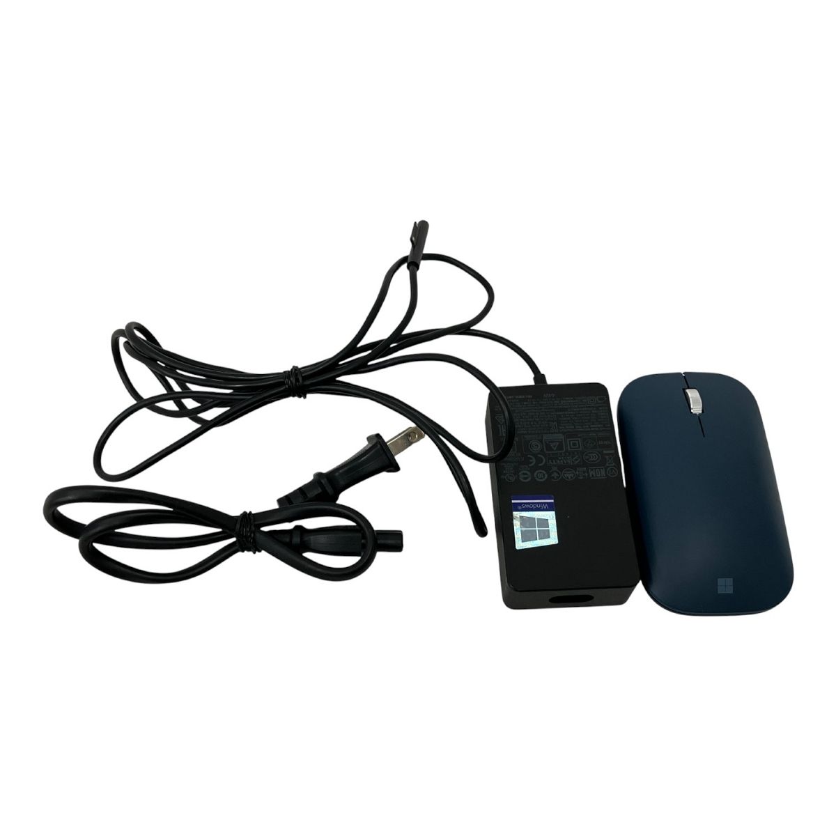 Microsoft Surface Laptop 2 13.5インチ ノート パソコン i 5 8250 U 8 GB SSD 256 win 11