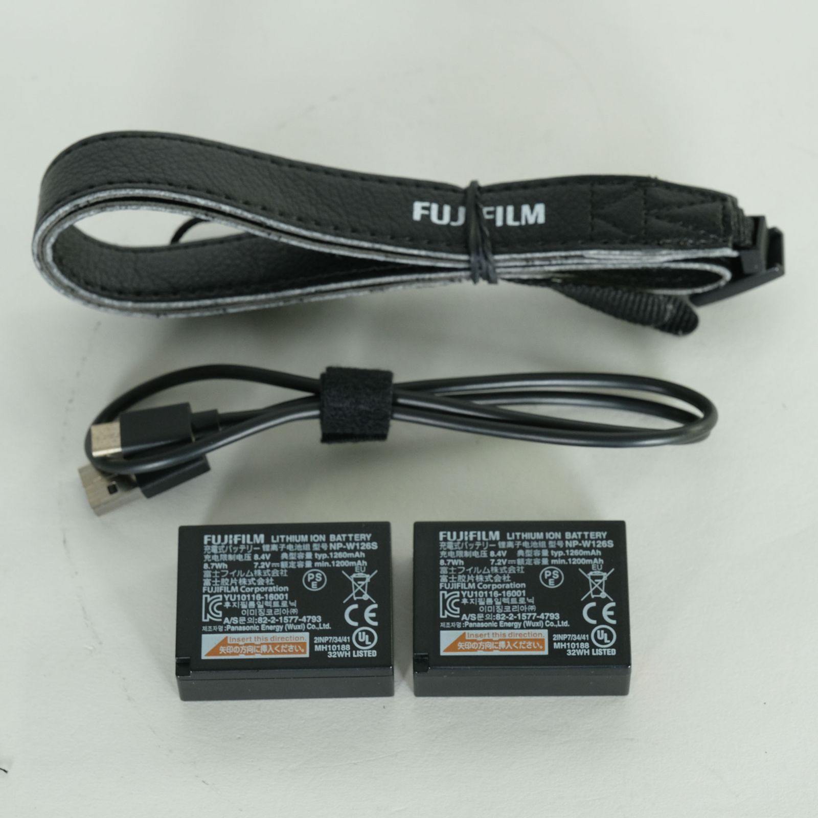 美品 | シャッター数26,676回｜バッテリー2個付] FUJIFILM X-S10