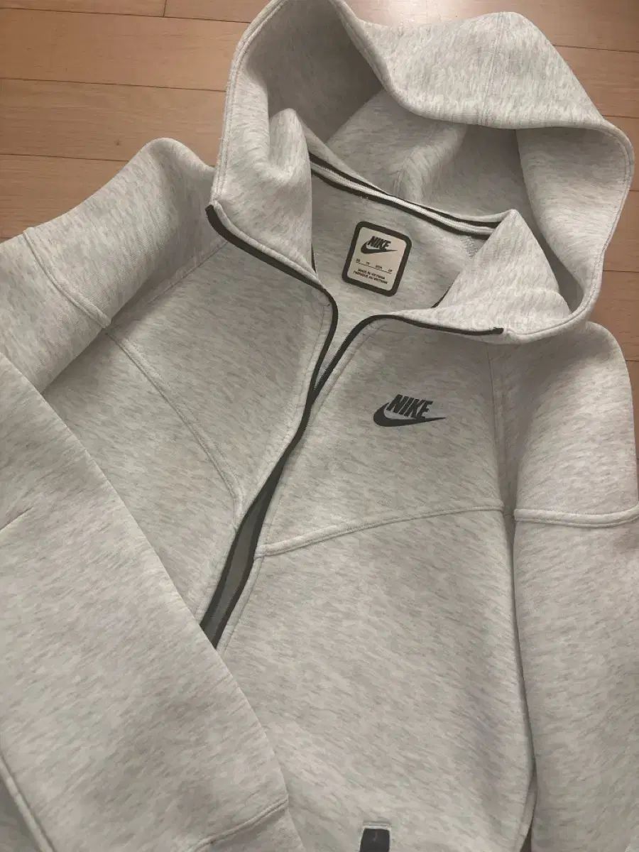 ナイキ テックパック テック フリース ジップアップ 白メランジ