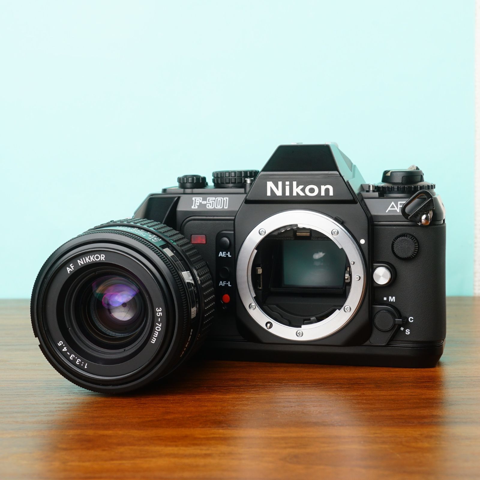 完動品◎ニコン F501 フィルムカメラ AF NIKKOR 35-70mm F3.3-4.5 43