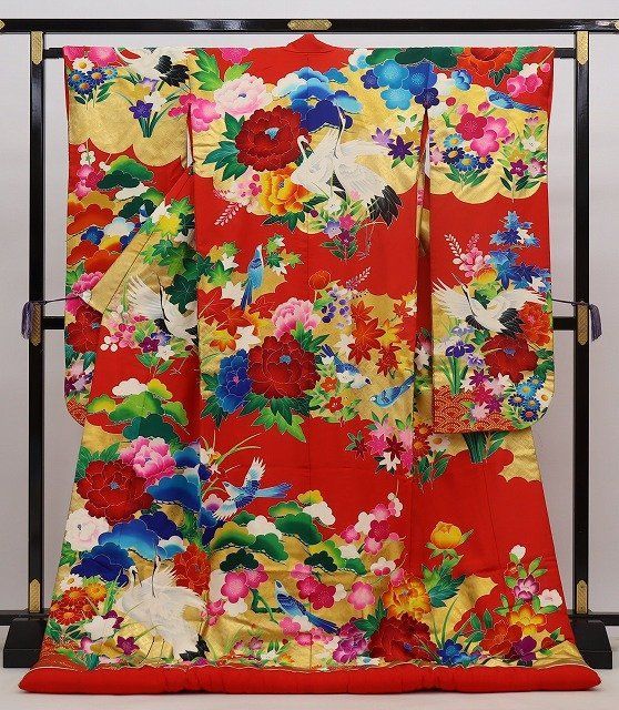 色打掛 鶴 松 牡丹 梅 菖蒲 菊 正絹 b 1638