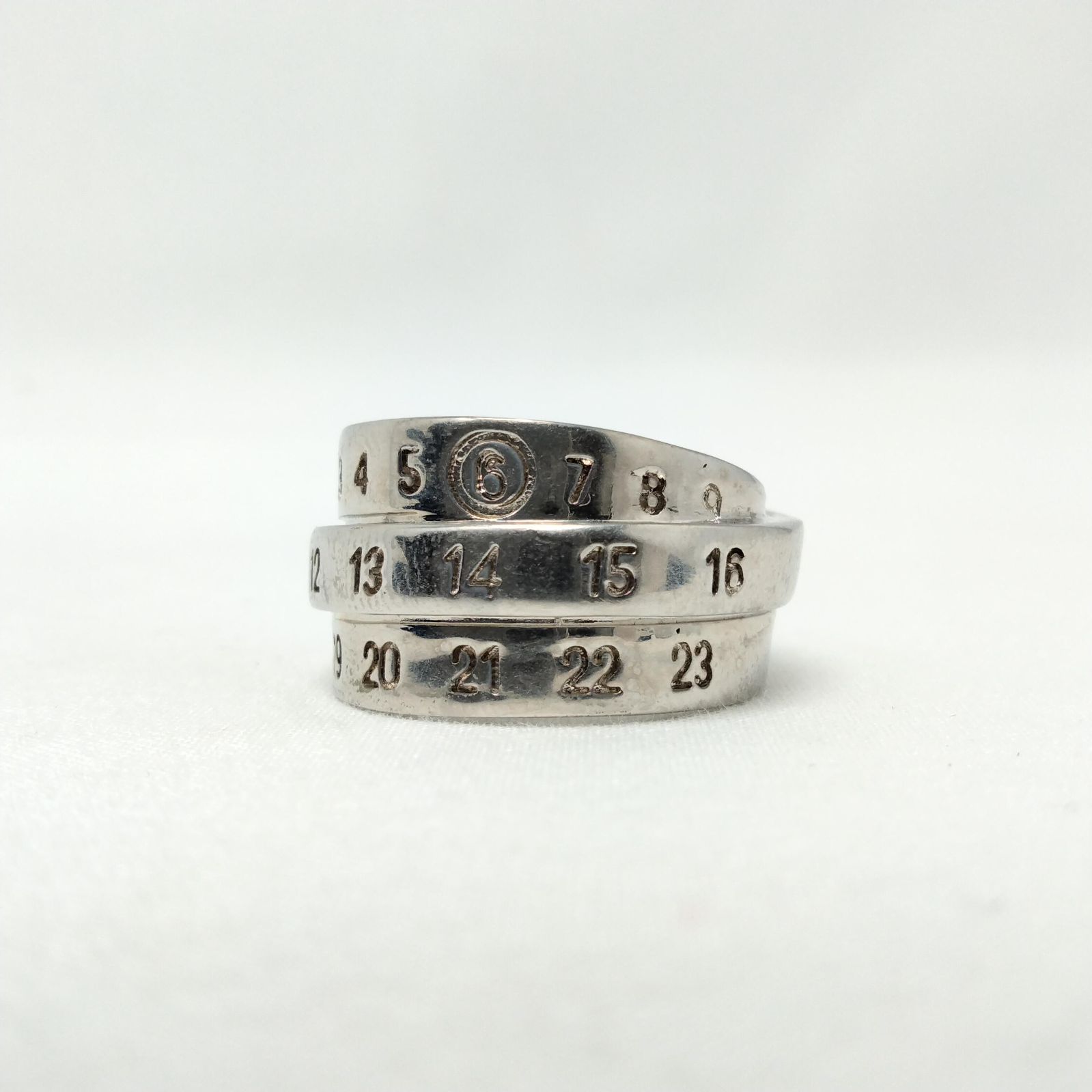  ️MM 6 ️エムエムシックス メゾンマルジェラ トリプルリング 13号 8 2 g シルバー リング 指輪 アクセサリー