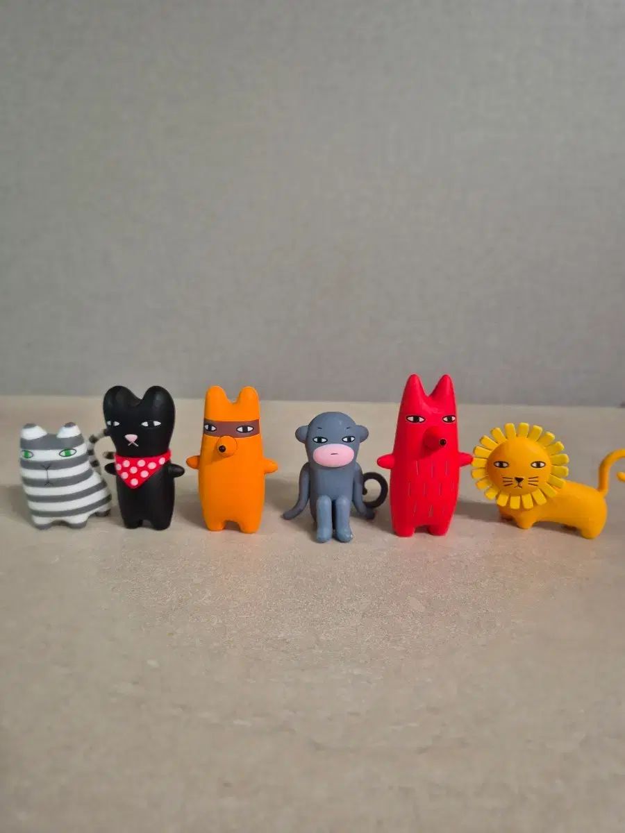 ドナ・ウィルソン ぬいぐるみ ハウンドのグロリア ドナ・ウィルソン