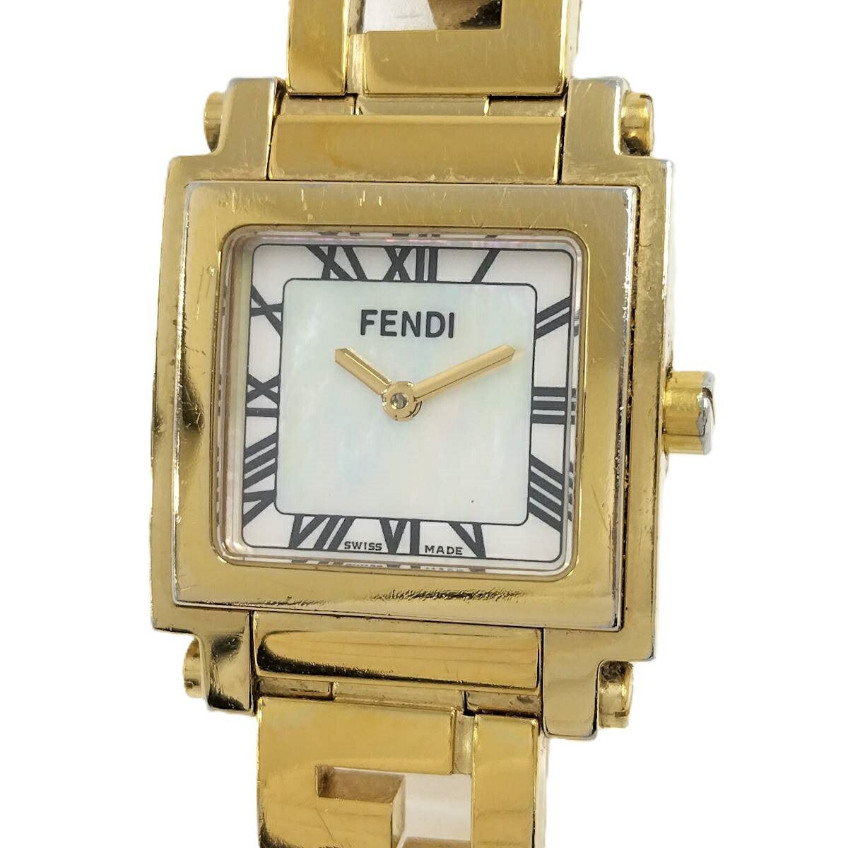 FENDI クアドロ レディース 腕時計 クオーツ SS GP ホワイトシェル文字