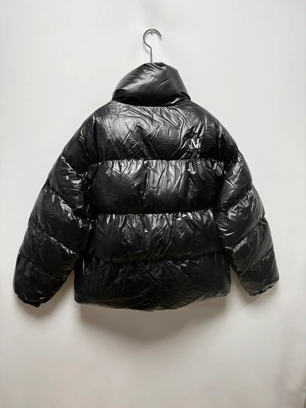 175) MUCENT(ムセント) フェイヴ ハイネック グロッシー クロップド 